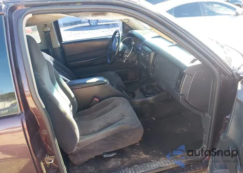 2004 Dodge Dakota z USA, uszkodzony, nr VIN 1D7GL12K54S748043